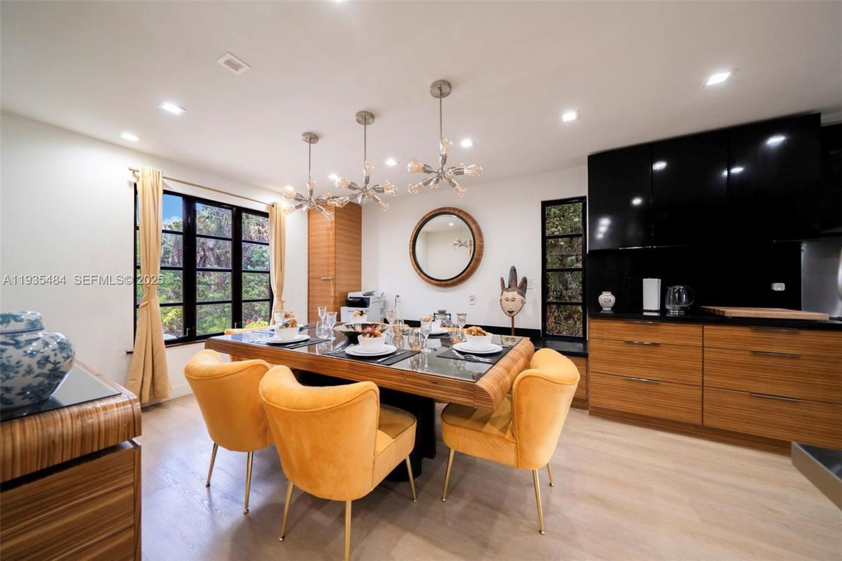 Dining room, Interior, Pendant Lights, Recessed Lighting, Wood Texture Flooring