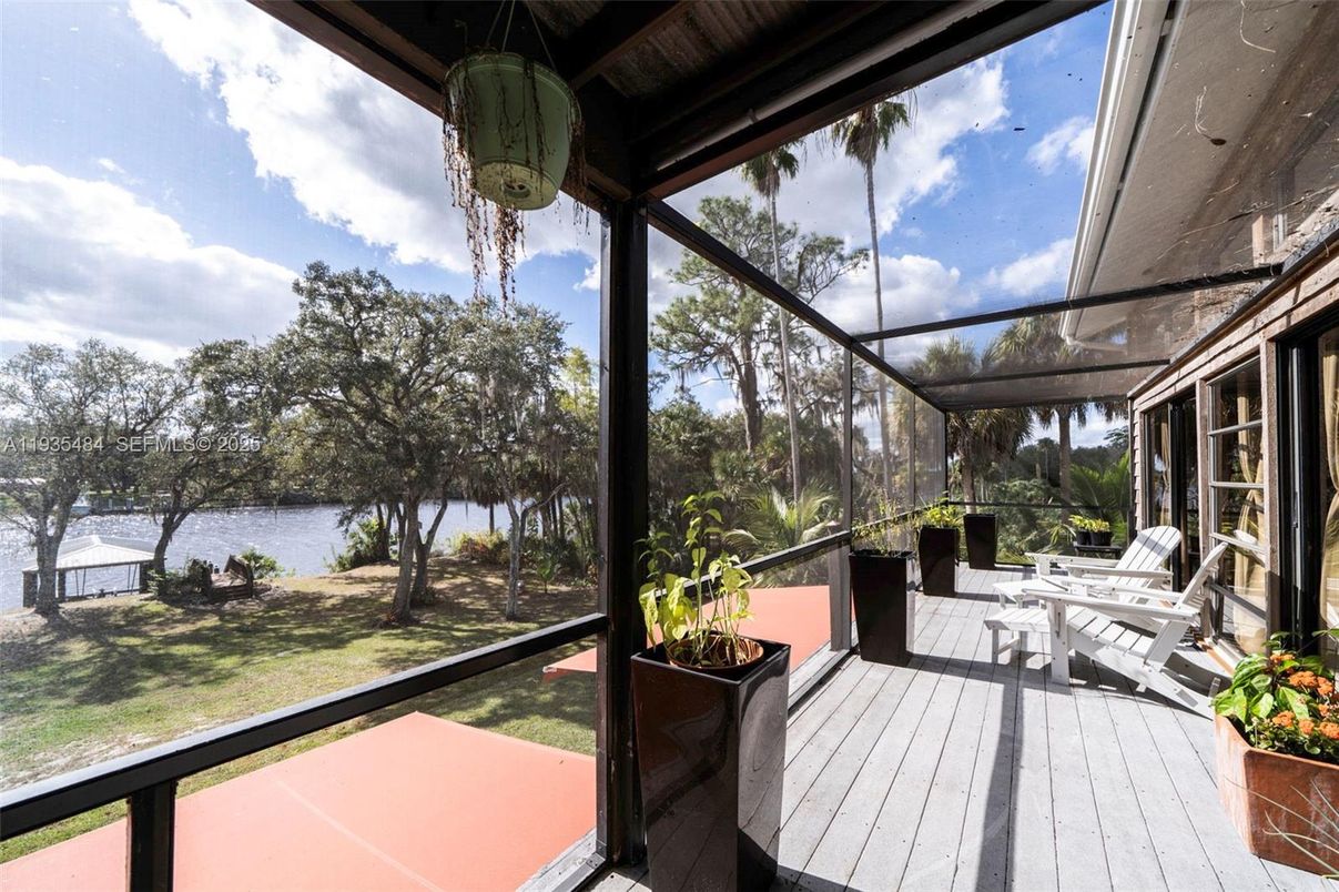 Glass Ceilings, Interior, Sun Room, Water, Wood Texture Flooring