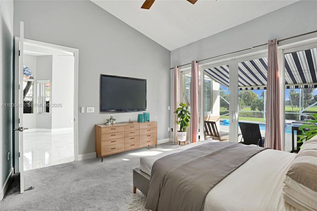 Bedroom, Interior, Marble, Water