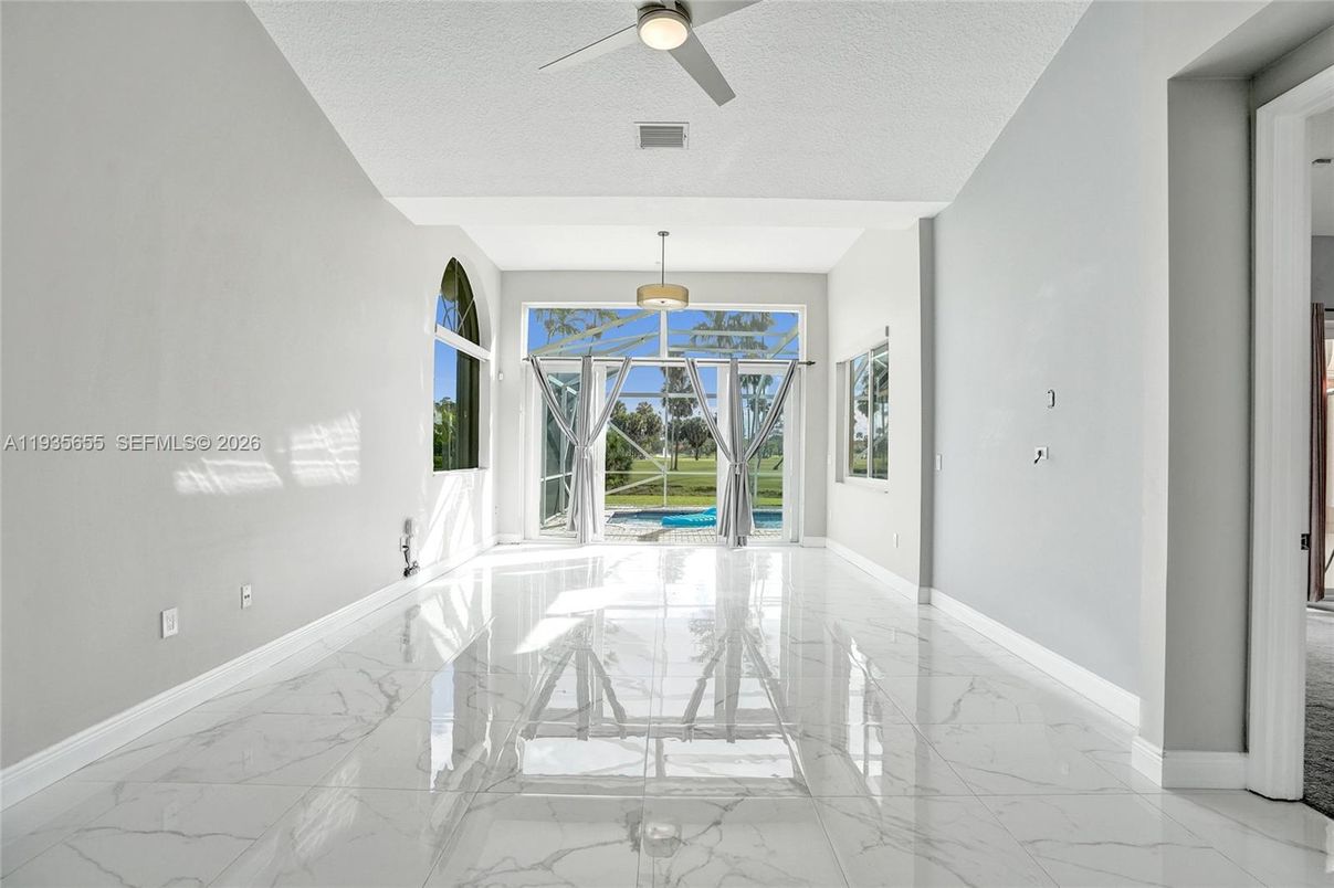 Empty room, Interior, Marble, Pendant Lights