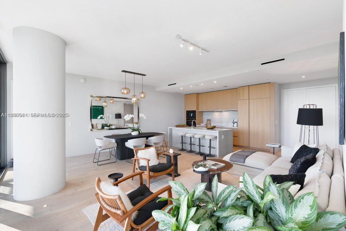 Dining room, Interior, Kitchen, Living room, Pendant Lights, Recessed Lighting, Wood Texture Flooring