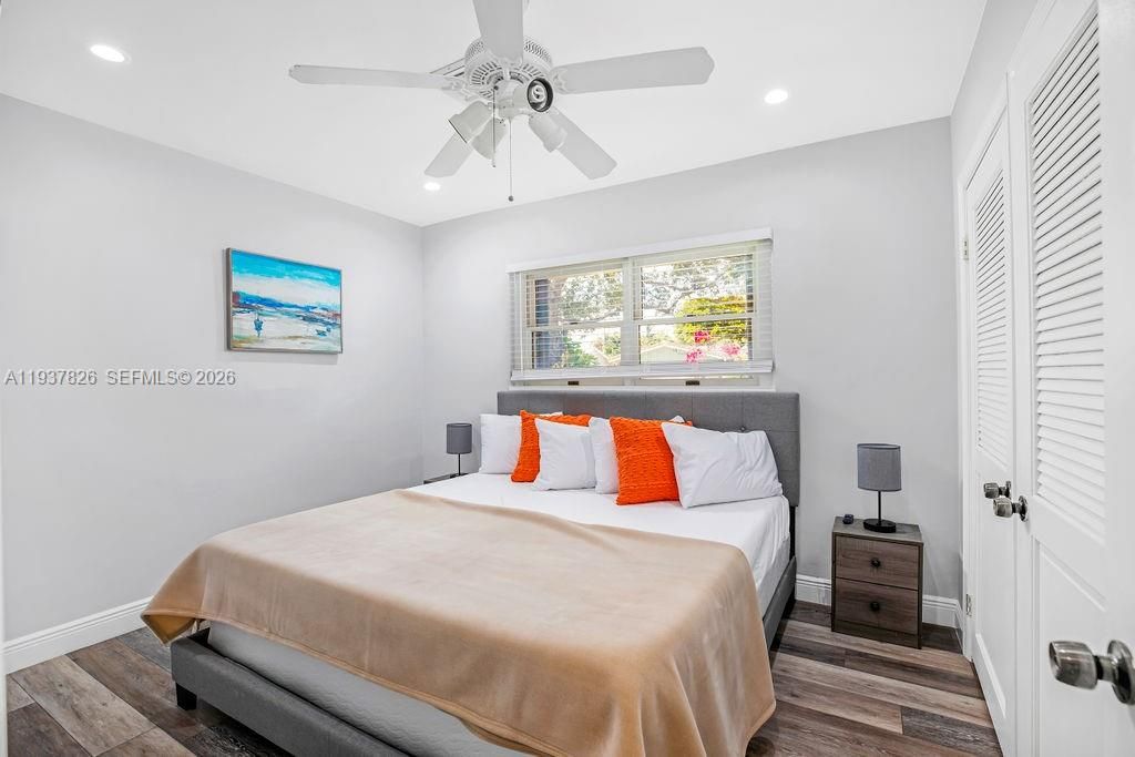 Bedroom, Interior, Recessed Lighting, Wood Texture Flooring