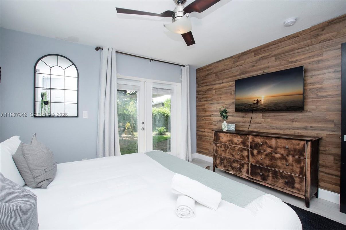 Bedroom, Interior, Wooden Walls