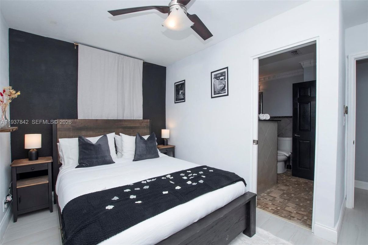 Bathroom, Bedroom, Interior