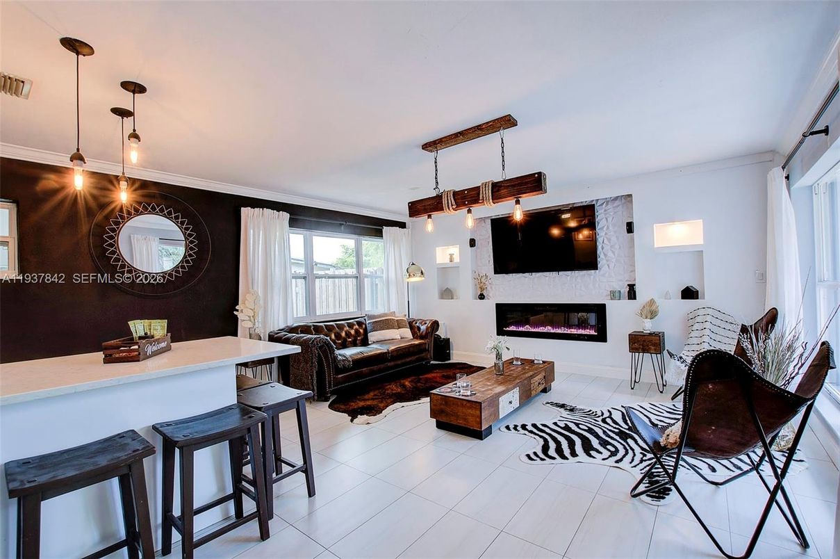 Fireplace, Interior, Living room, Pendant Lights