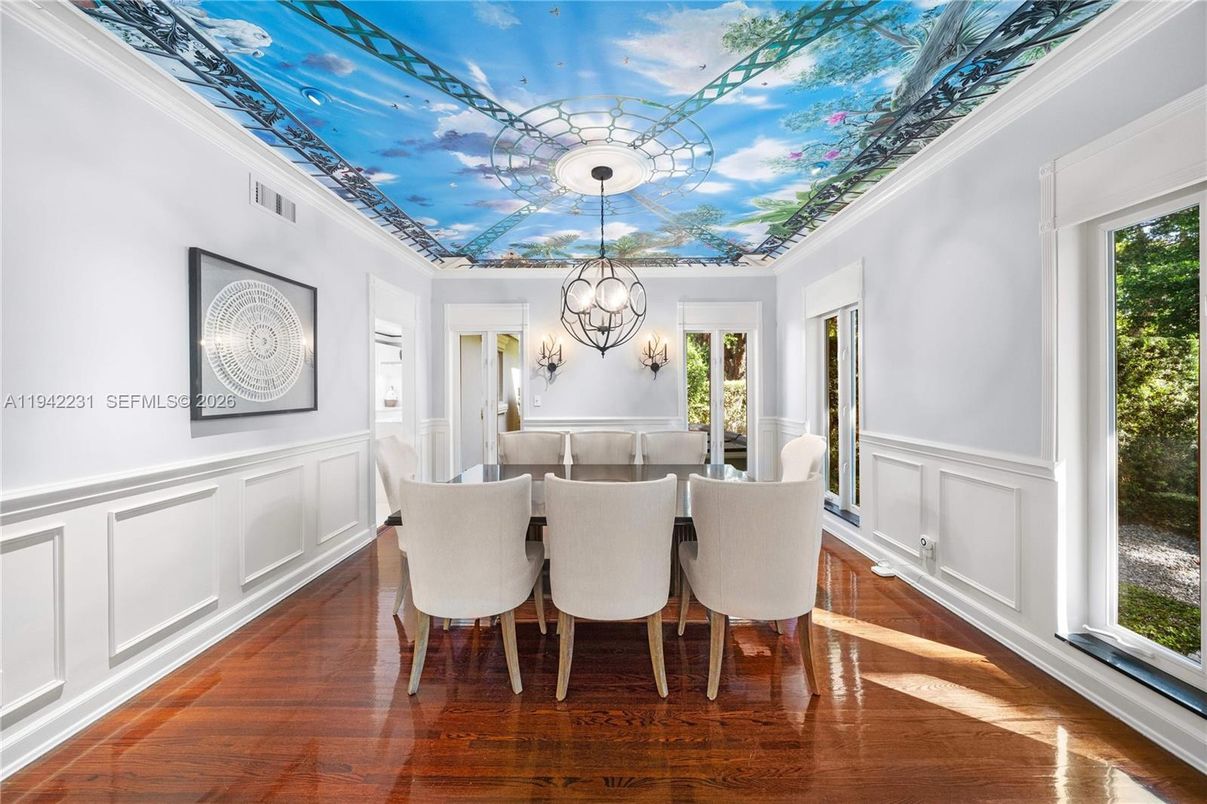 Chandelier, Dining room, Interior, Wood Texture Flooring