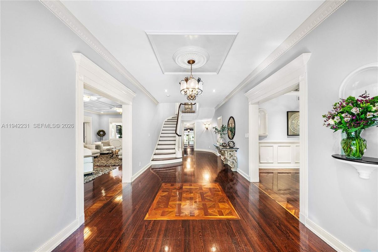 Chandelier, Interior, Wood Texture Flooring