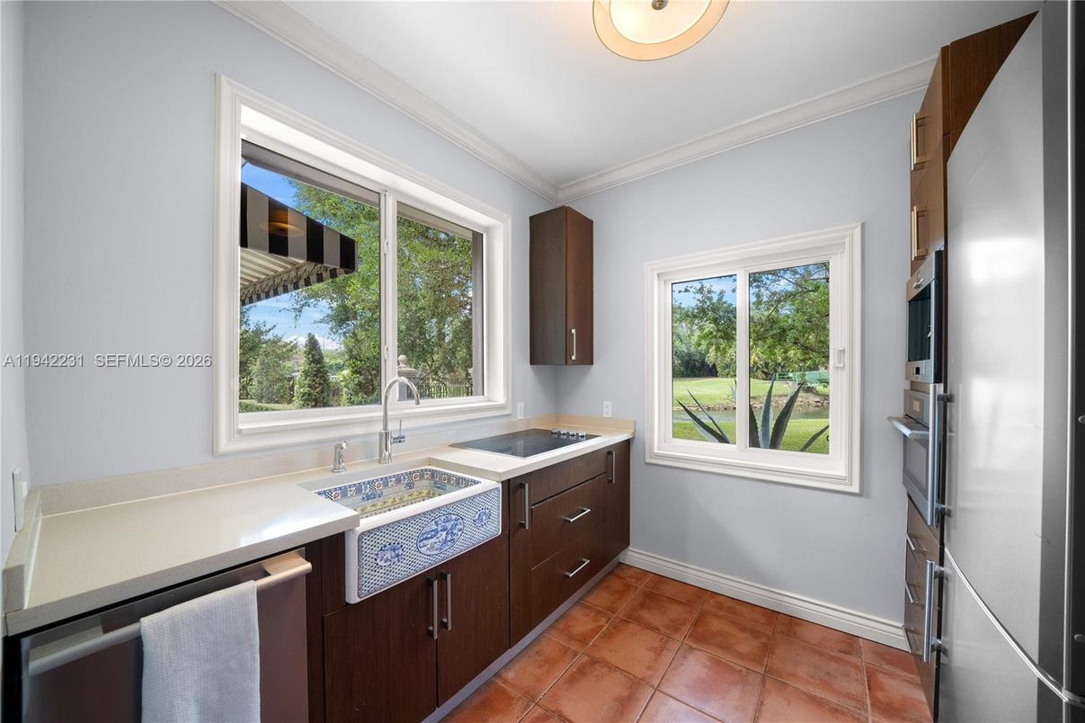 Interior, Kitchen, Stainless Steel Appliances