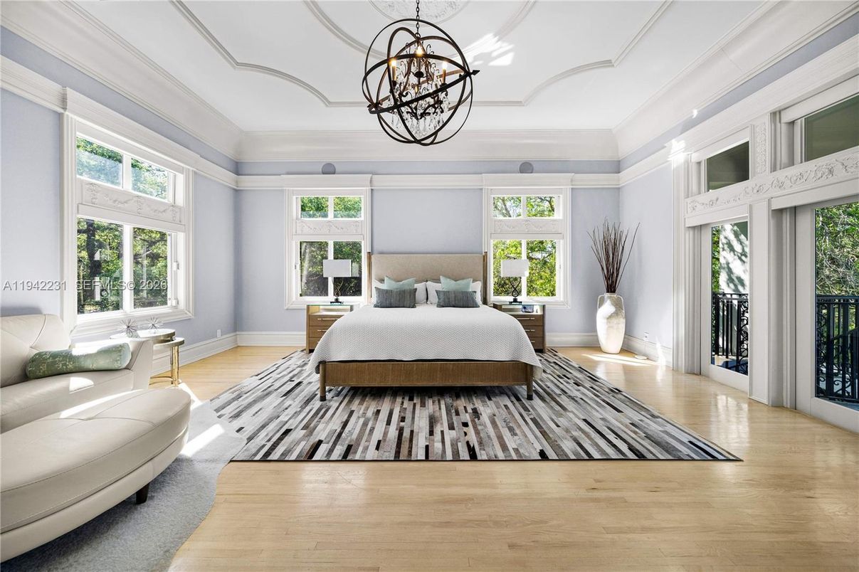Bedroom, Chandelier, Interior, Pendant Lights, Wood Texture Flooring