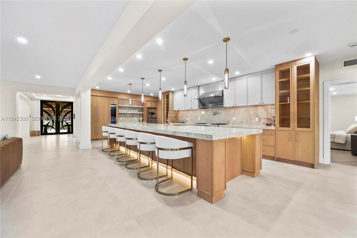 Interior, Kitchen, Pendant Lights, Recessed Lighting, Stainless Steel Appliances