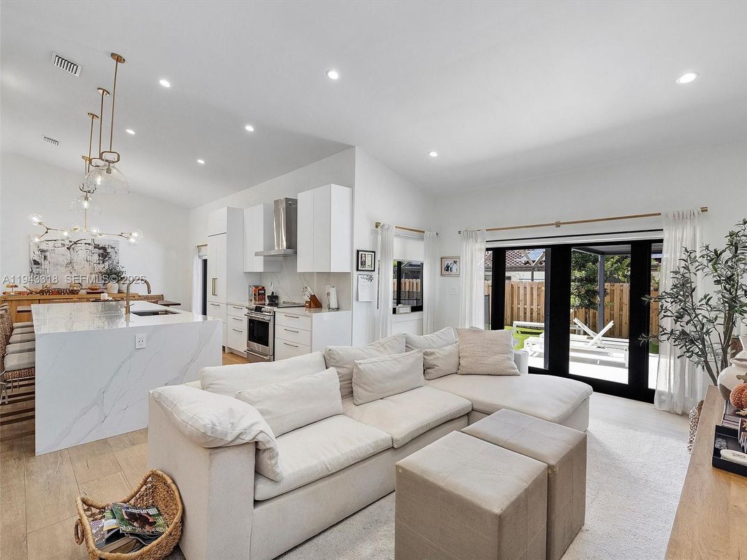 Interior, Kitchen, Living room, Pendant Lights, Recessed Lighting, Stainless Steel Appliances, Wood Texture Flooring