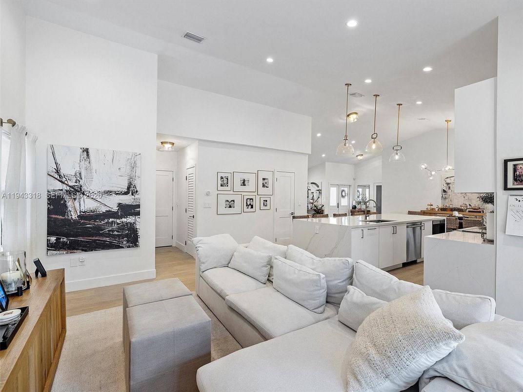 Interior, Kitchen, Living room, Pendant Lights, Recessed Lighting, Wood Texture Flooring