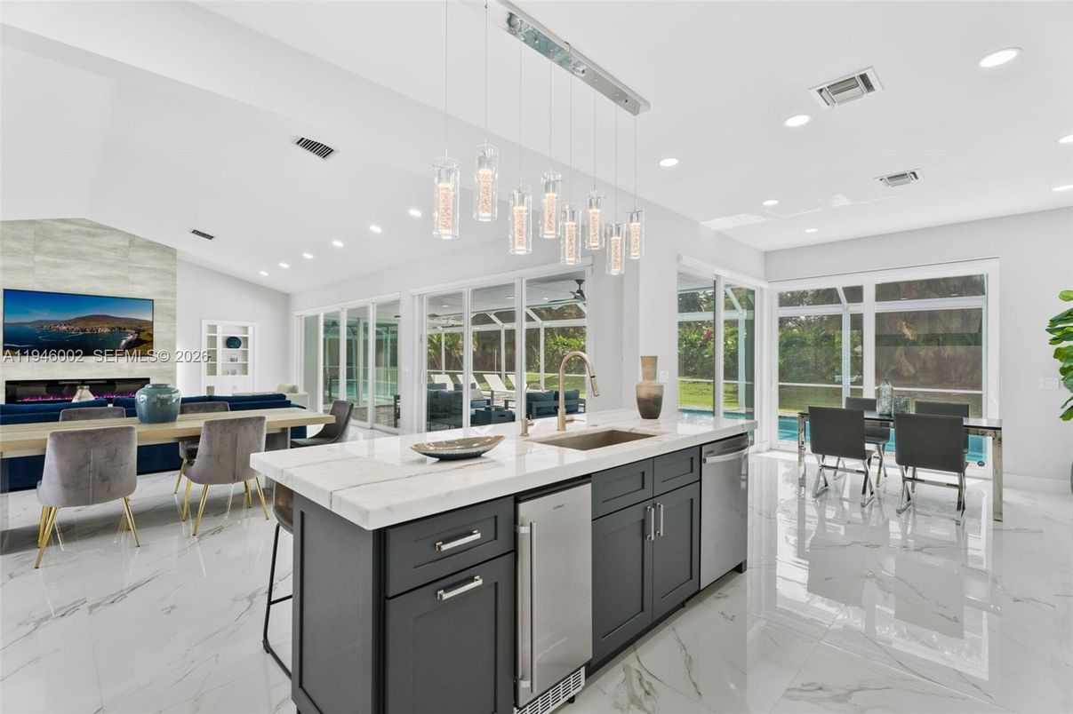 Dining room, Interior, Kitchen, Living room, Marble, Pendant Lights, Recessed Lighting, Stainless Steel Appliances