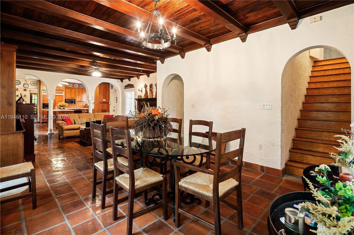 Dining room, Interior, Wooden Beams, Wooden Ceilings
