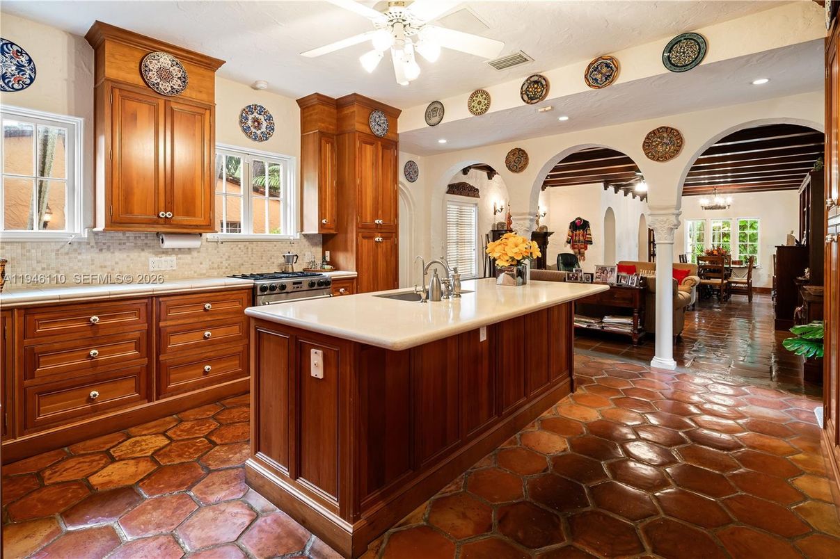Interior, Kitchen, Recessed Lighting