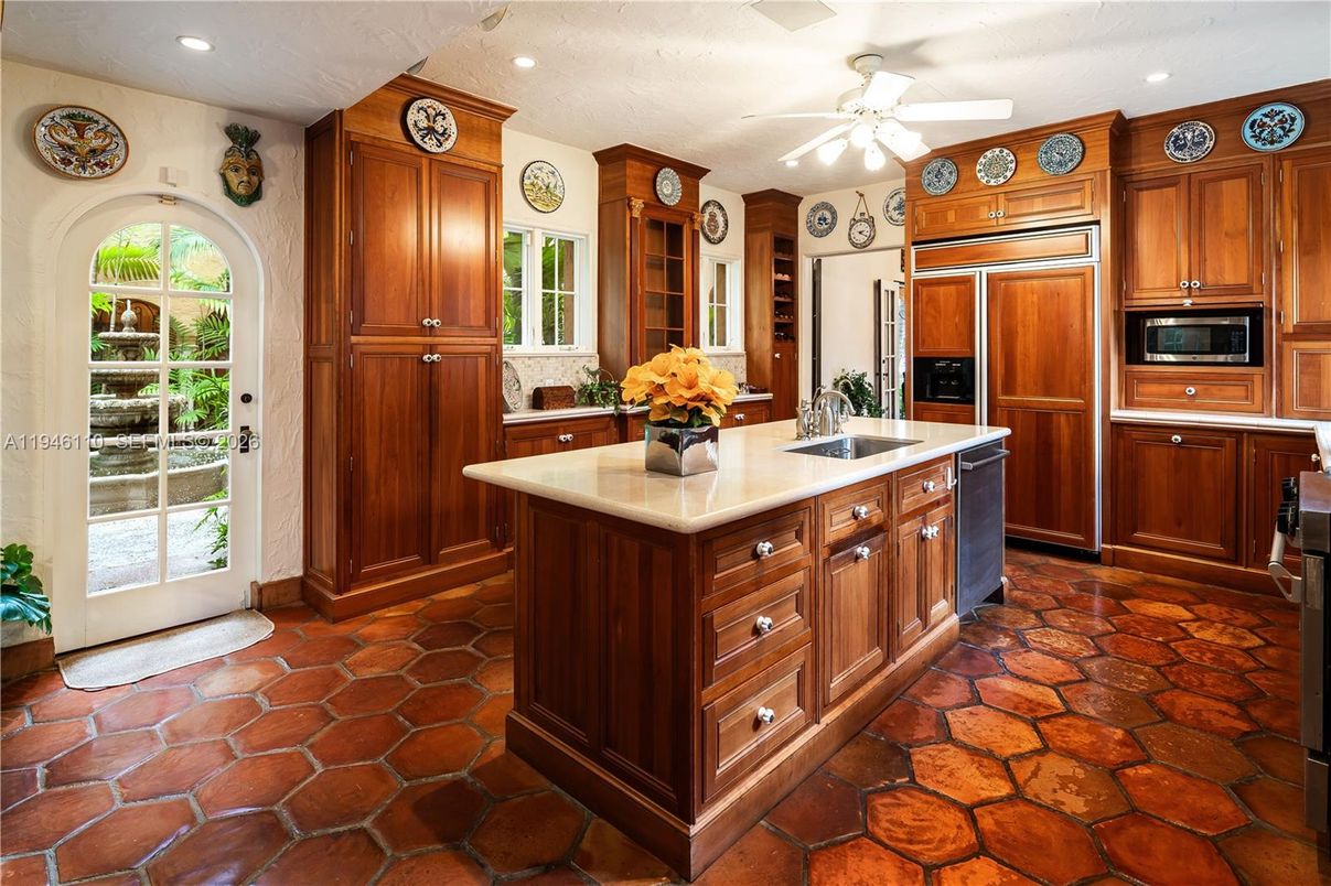 Interior, Kitchen, Recessed Lighting