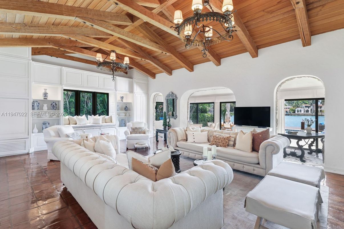 Chandelier, Interior, Living room, Water, Wooden Beams, Wooden Ceilings