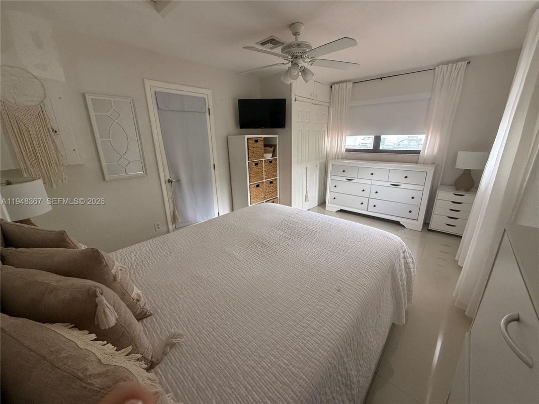 Bedroom, Interior, Marble