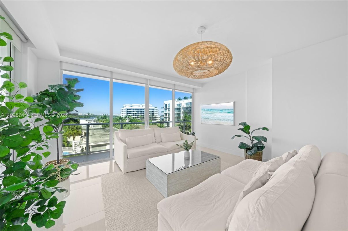 Chandelier, Interior, Living room, Water