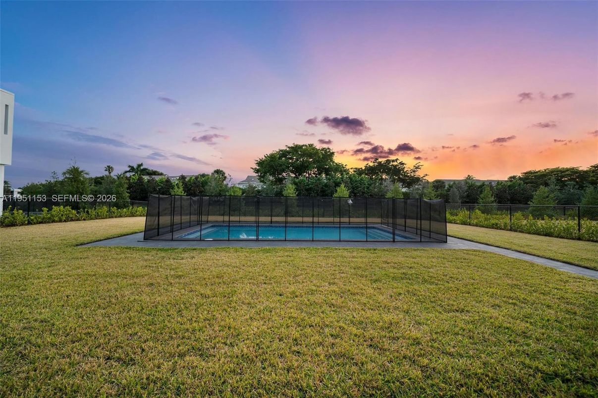 Backyard, Exterior, Pool