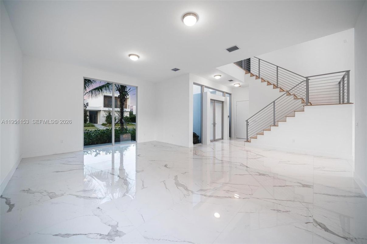 Empty room, Interior, Marble