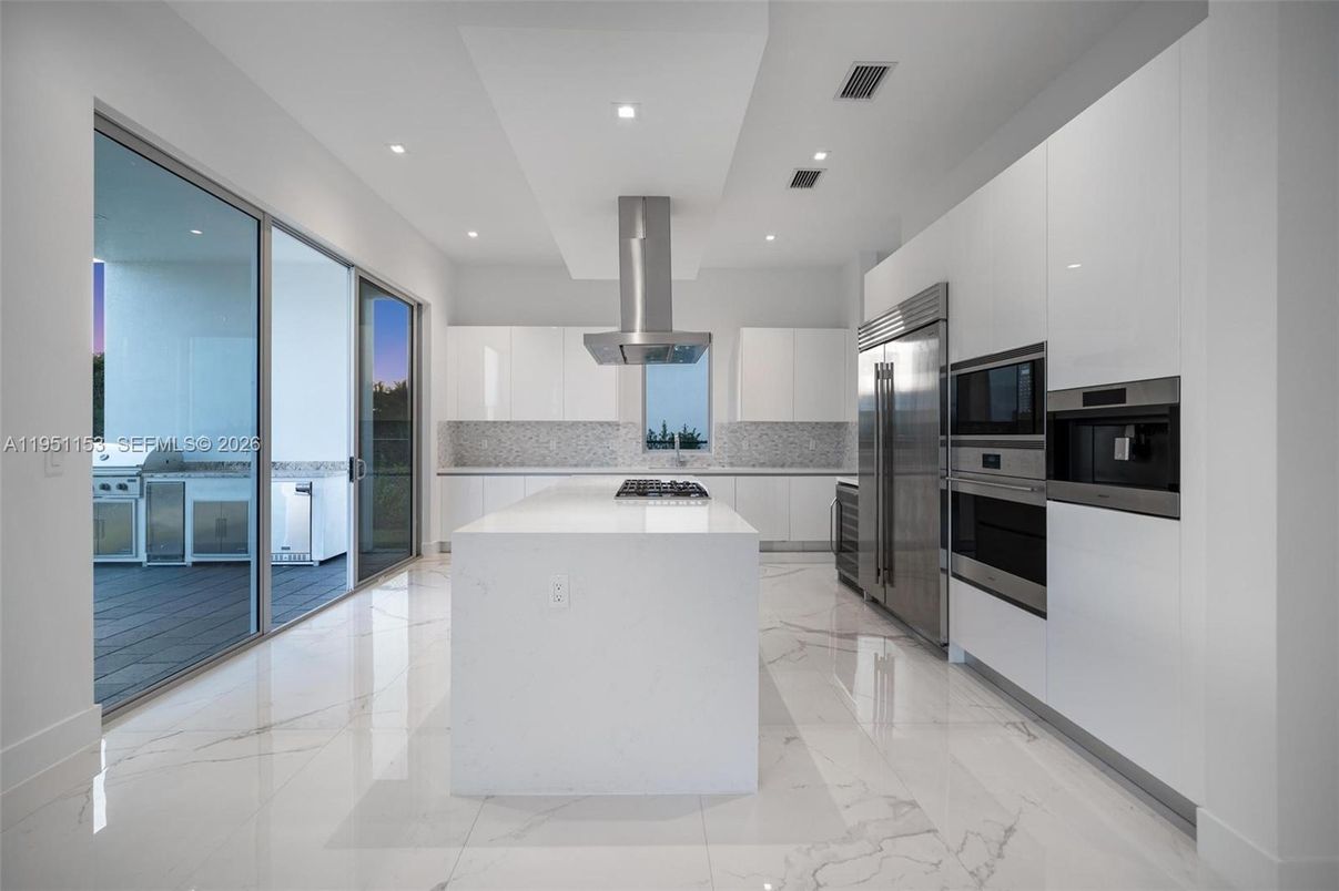 Interior, Kitchen, Marble, Recessed Lighting, Stainless Steel Appliances