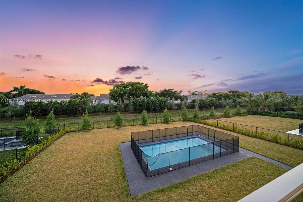 Backyard, Exterior, Pool