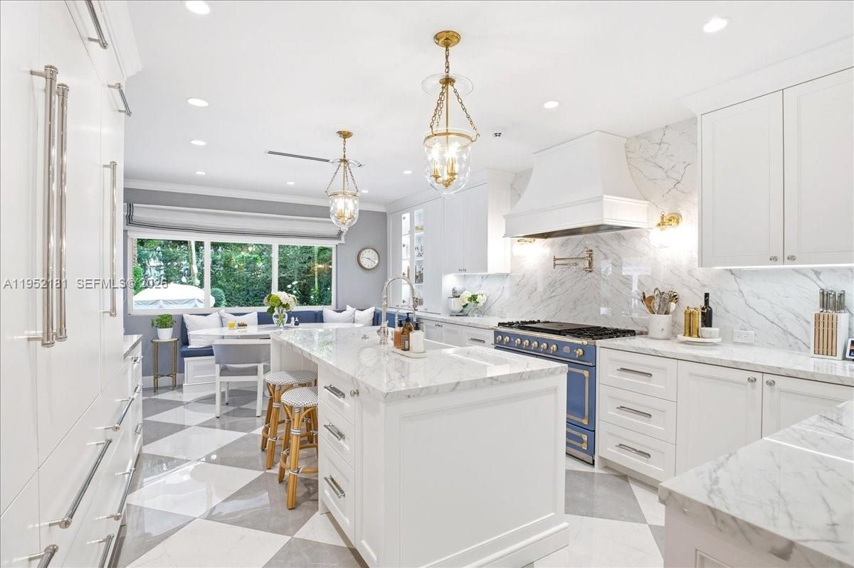 Dining room, Interior, Kitchen, Marble Walls, Pendant Lights, Recessed Lighting, Stainless Steel Appliances