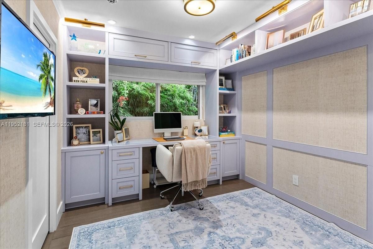 Home Office, Interior, Recessed Lighting, Wood Texture Flooring