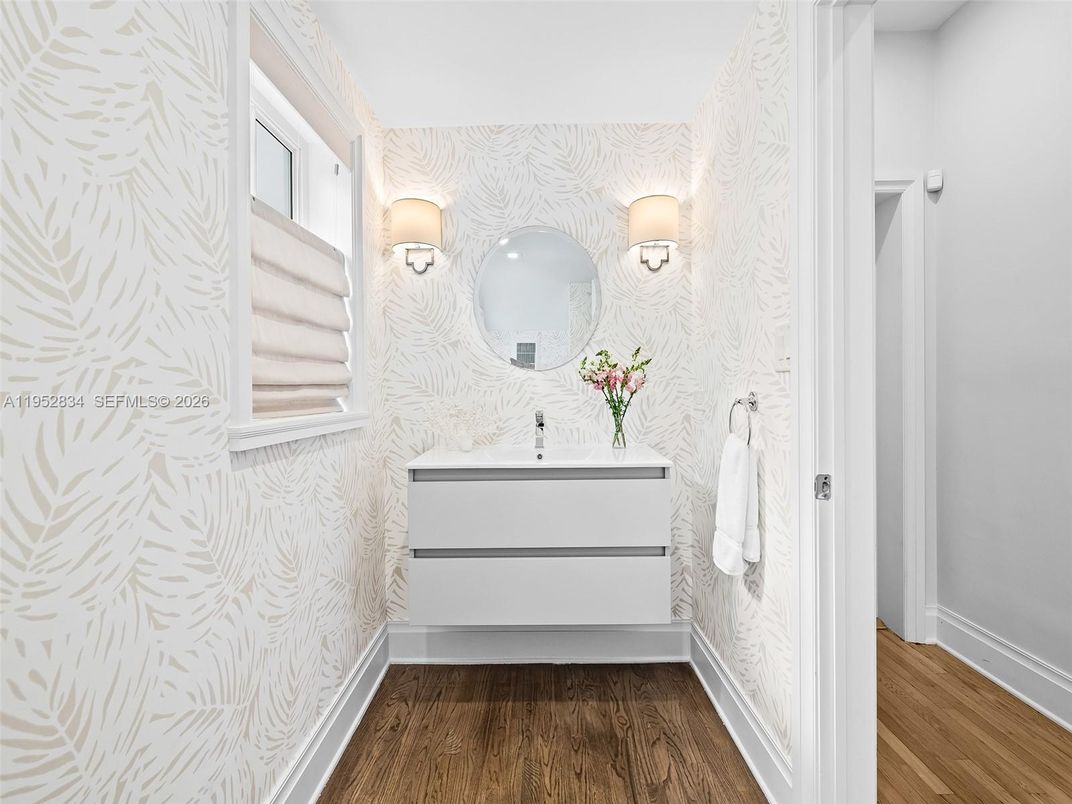 Bathroom, Interior, Wood Texture Flooring