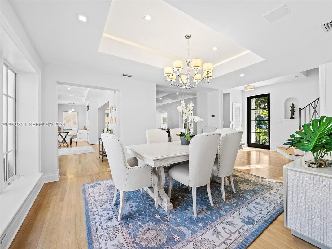 Chandelier, Dining room, Interior, Recessed Lighting, Wood Texture Flooring
