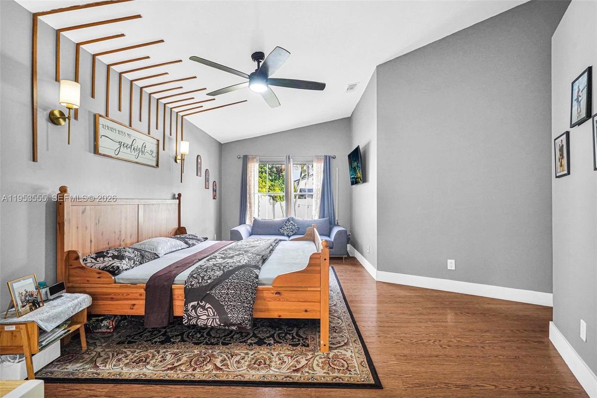 Bedroom, Interior, Wood Texture Flooring