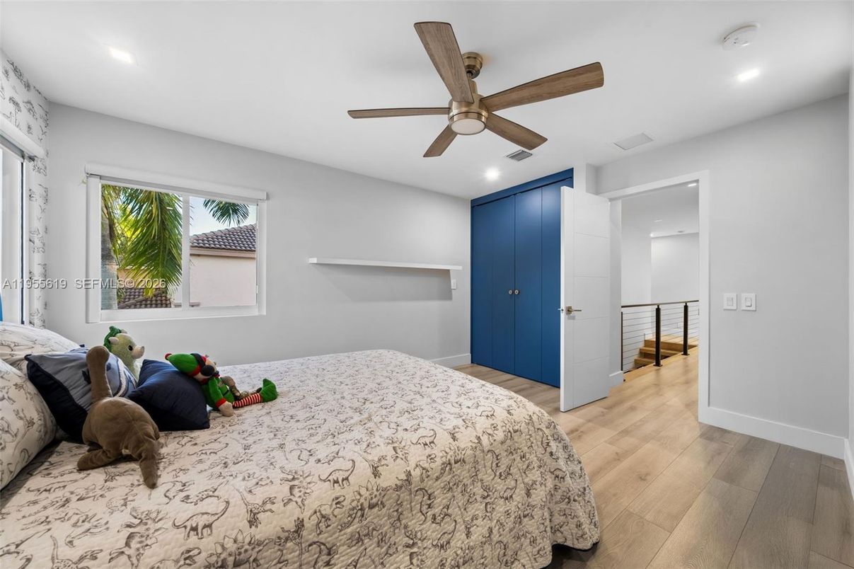 Bedroom, Interior, Recessed Lighting, Wood Texture Flooring