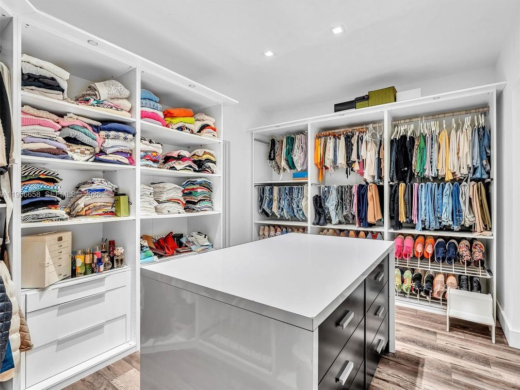 Interior, Recessed Lighting, Walk-in Closets, Wood Texture Flooring