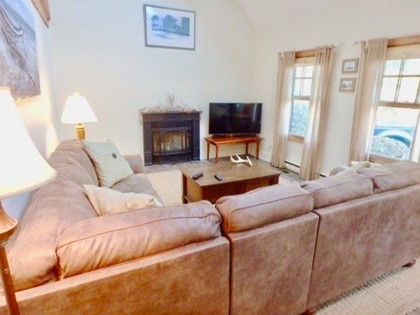 Fireplace, Interior, Living room