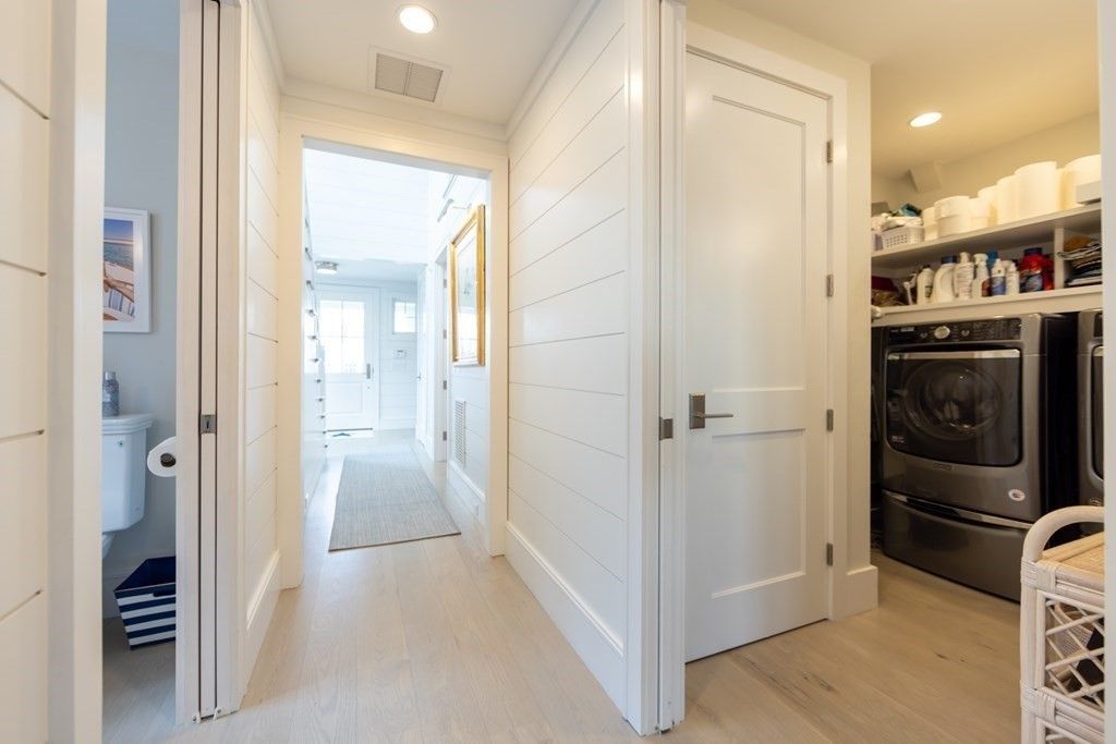 Interior, Recessed Lighting, Utility Closets, Washer, Wood Texture Flooring