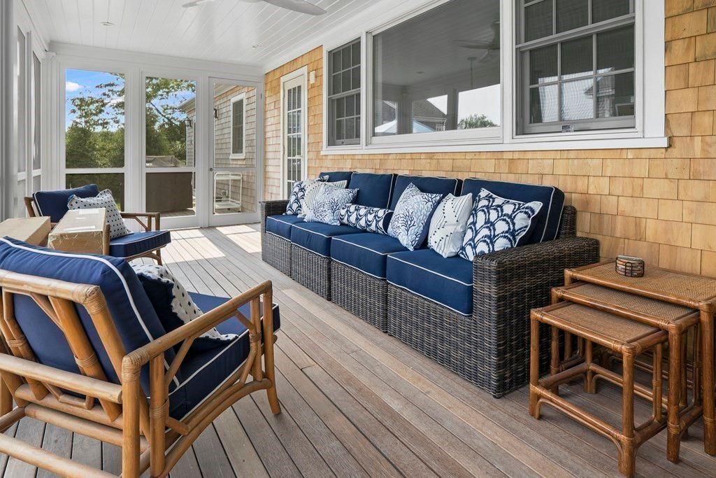 Interior, Sun Room, Wood Texture Flooring