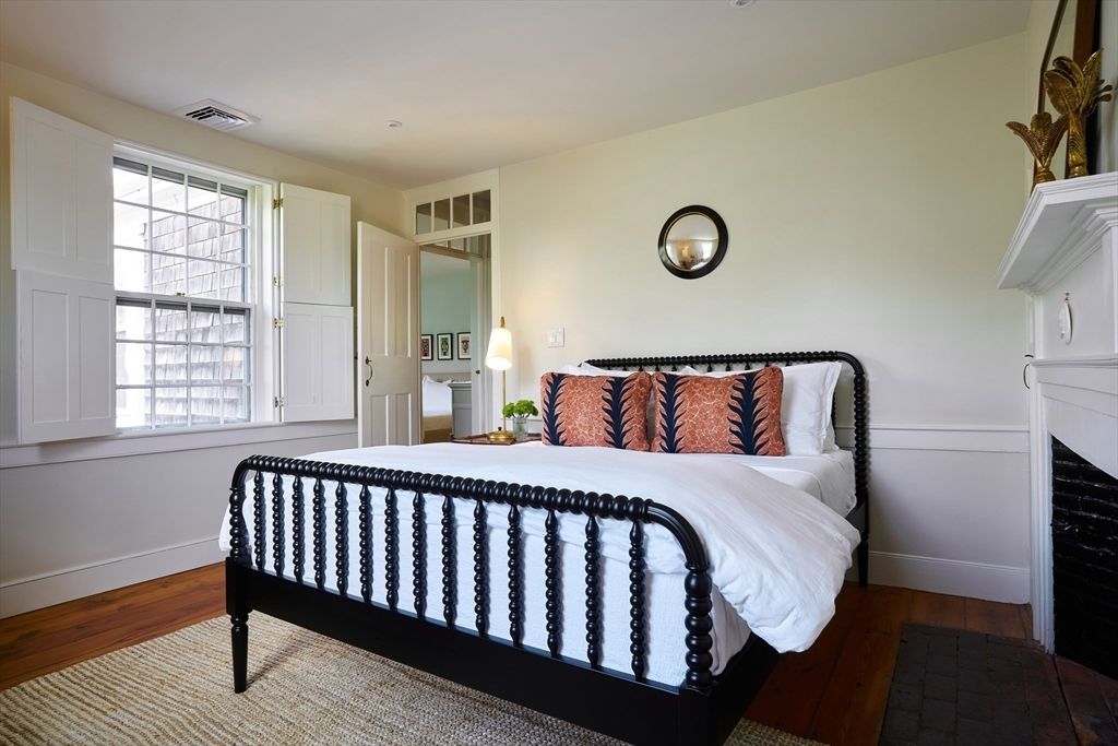 Bedroom, Fireplace, Interior, Wood Texture Flooring