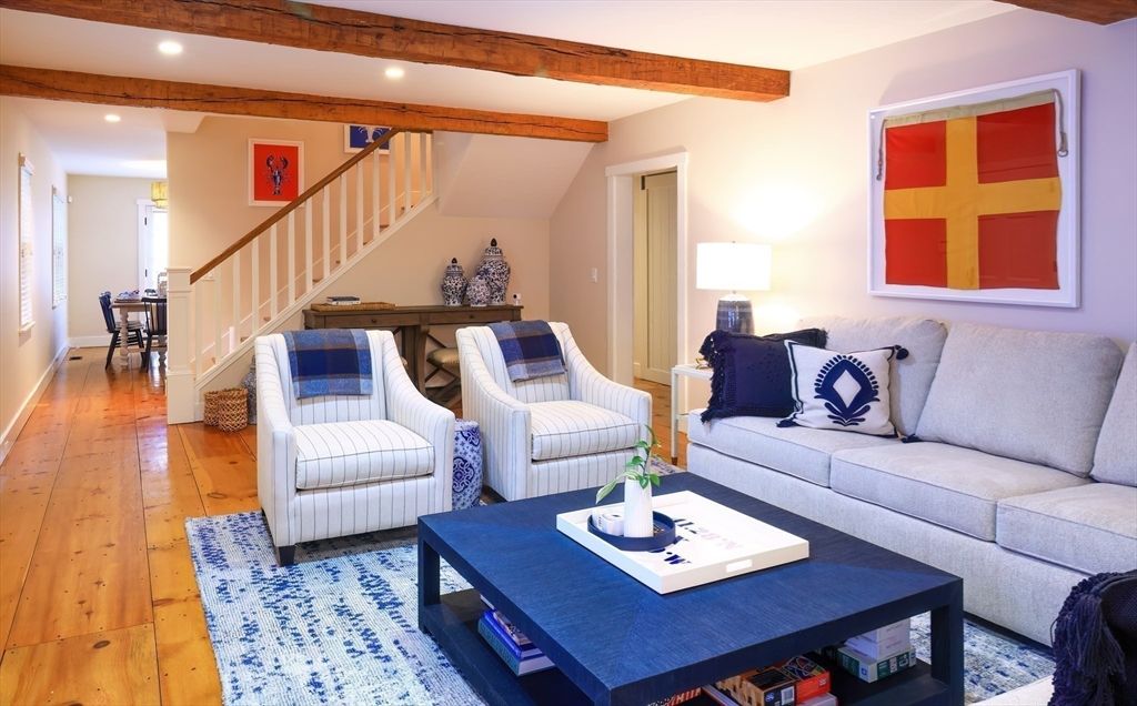 Dining room, Interior, Living room, Recessed Lighting, Wooden Beams, Wood Texture Flooring