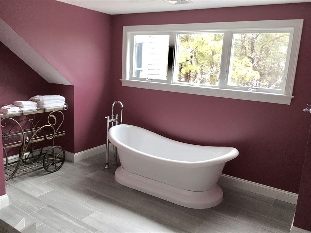 Bathroom, Free Standing Baths, Interior