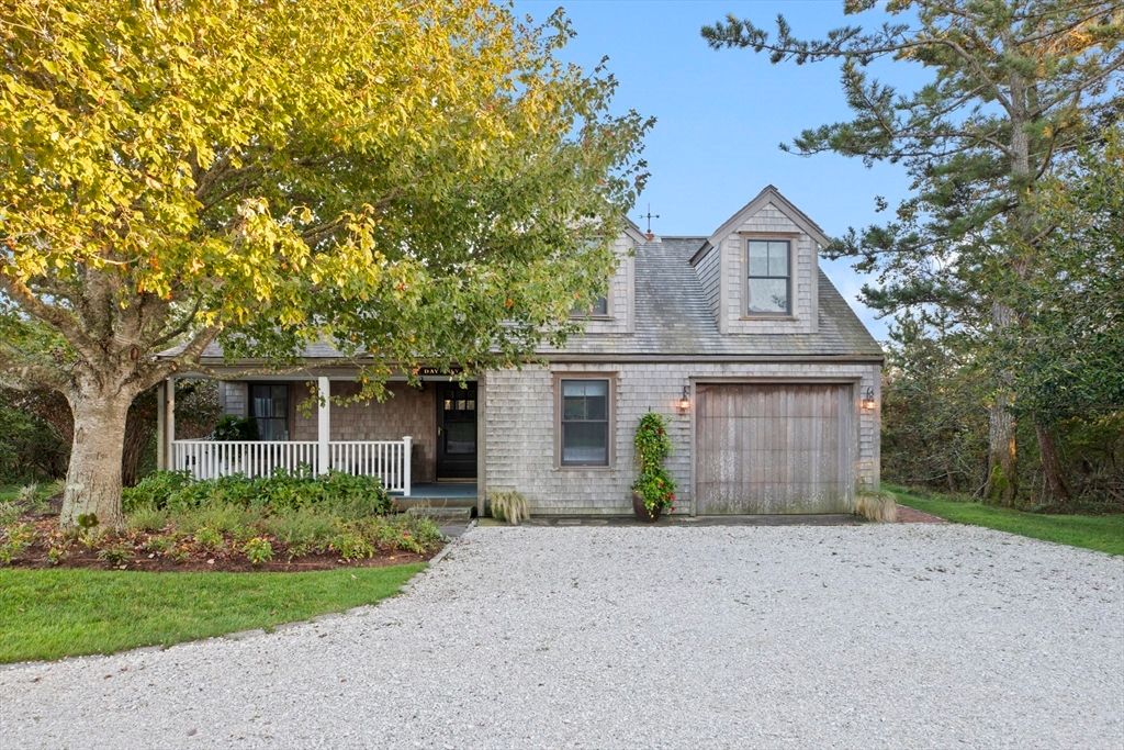 Attached, Exterior, Facade, Brick Facade, Cape Cod