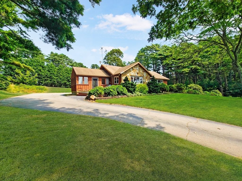 Backyard, Exterior, Facade, Tudor Revival