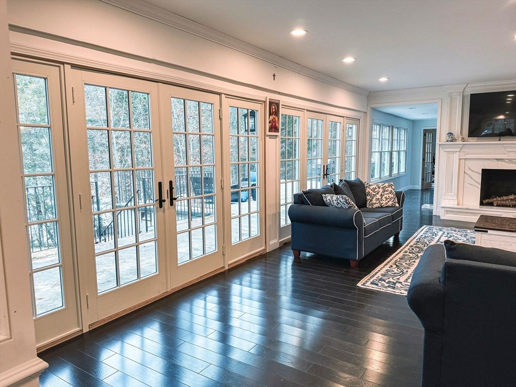 Fireplace, Interior, Living room, Recessed Lighting, Wood Texture Flooring