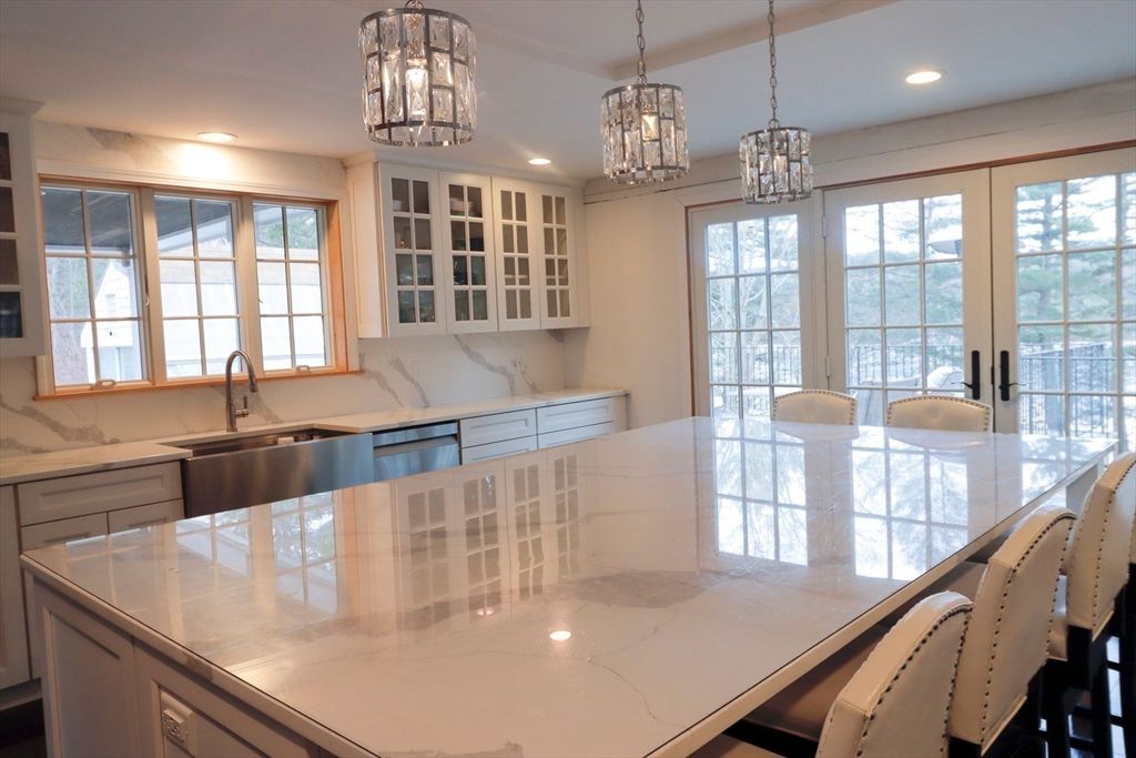 Interior, Kitchen, Pendant Lights, Recessed Lighting, Stainless Steel Appliances