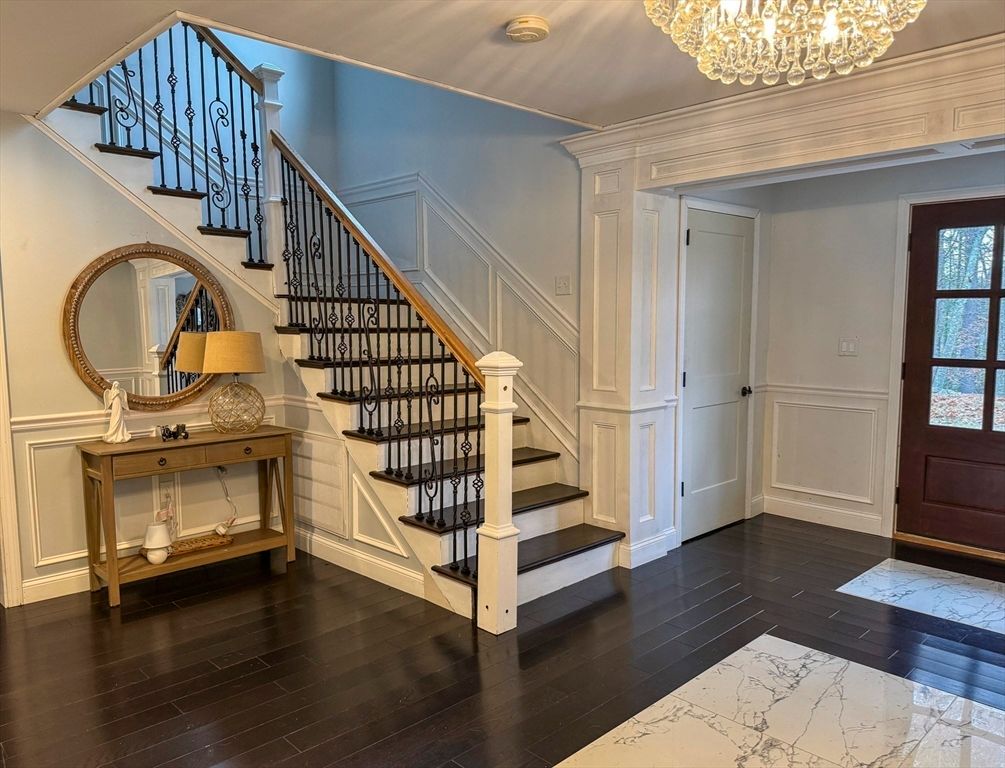Chandelier, Interior, Marble, Wood Texture Flooring