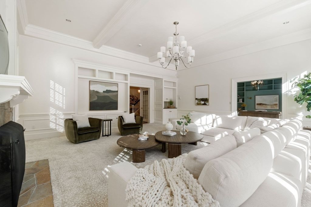 Chandelier, Fireplace, Interior, Living room, Recessed Lighting