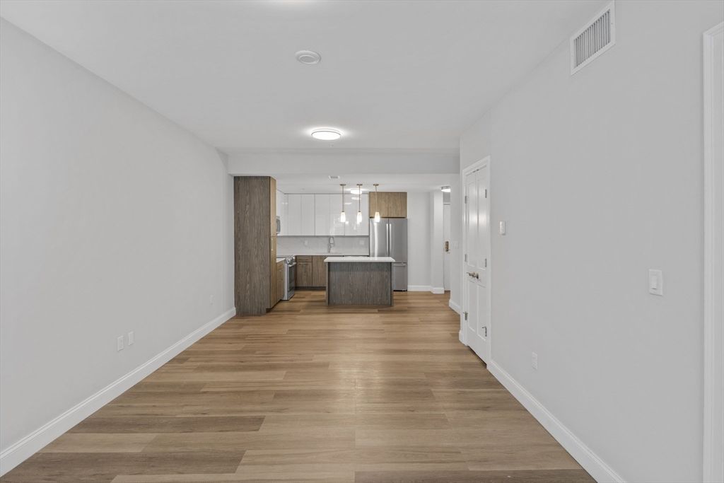 Interior, Kitchen, Pendant Lights, Wood Texture Flooring