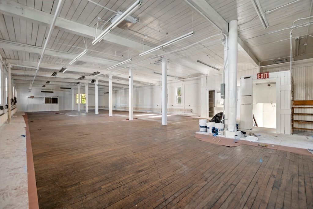 Fitness Equipment, Interior, Wood Texture Flooring