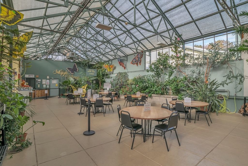 Dining room, Interior, Sun Room