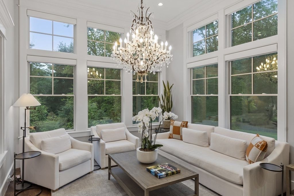 Chandelier, Interior, Living room, Sun Room
